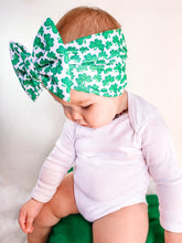 Load image into Gallery viewer, St Patty&#39;s Day Bow
