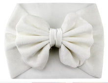 Load image into Gallery viewer, Velvet Headband Bows
